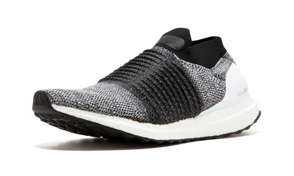 UltraBoost Laceless "Oreo" BB6141