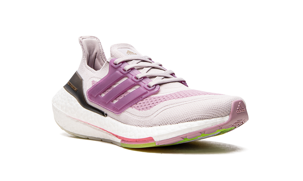 ULTRABOOST 21 WMNS "Ice Purple" S23831