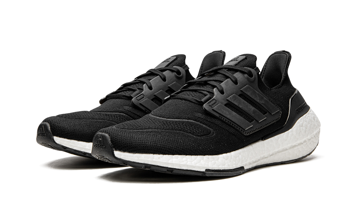 Ultraboost 22 "Core Black" GX3062